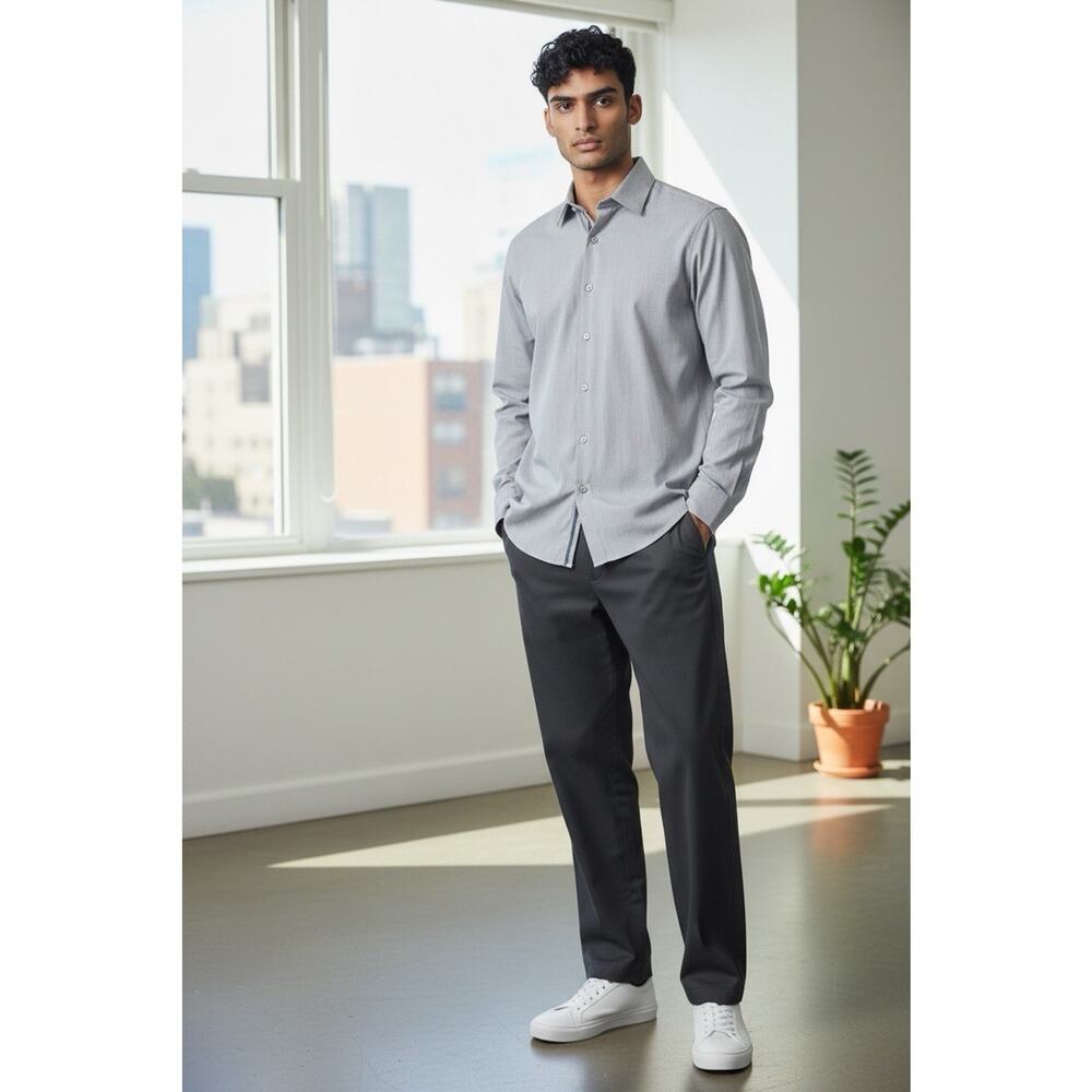 Calvin Klein Men's Slim Fit Stretch Light Gray Dress Shirt Size 16.5 32/33